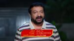 Karthika Deepam 12th January 2023 Mounitha Blackmails Karthik Episode 1560
