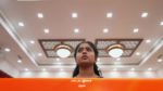 Meenakshi Ponnunga 28th April 2023 Episode 231 Watch Online