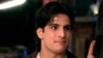Tere Liye 24th December 2010 Robindo Leaves the House Episode 141