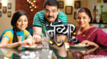Navya Naye Dhadkan Naye Sawaal 4th April 2011 Navya, a simple traditional girl! Episode 1
