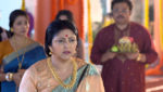 Tumi Ashe Pashe Thakle 4th December 2023 A Shocker for Purva Episode 31