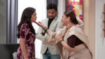 Sukh Mhanje Nakki Kay Asta 6th January 2024 Vasundhara’s Ultimatum to Nitya Episode 953