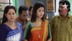 Jolnupur Season 6 19th October 2013 A stranger saves Parijat Episode 35