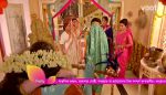 Kajallata 27th October 2017 Abir consoles Kajal! Episode 119