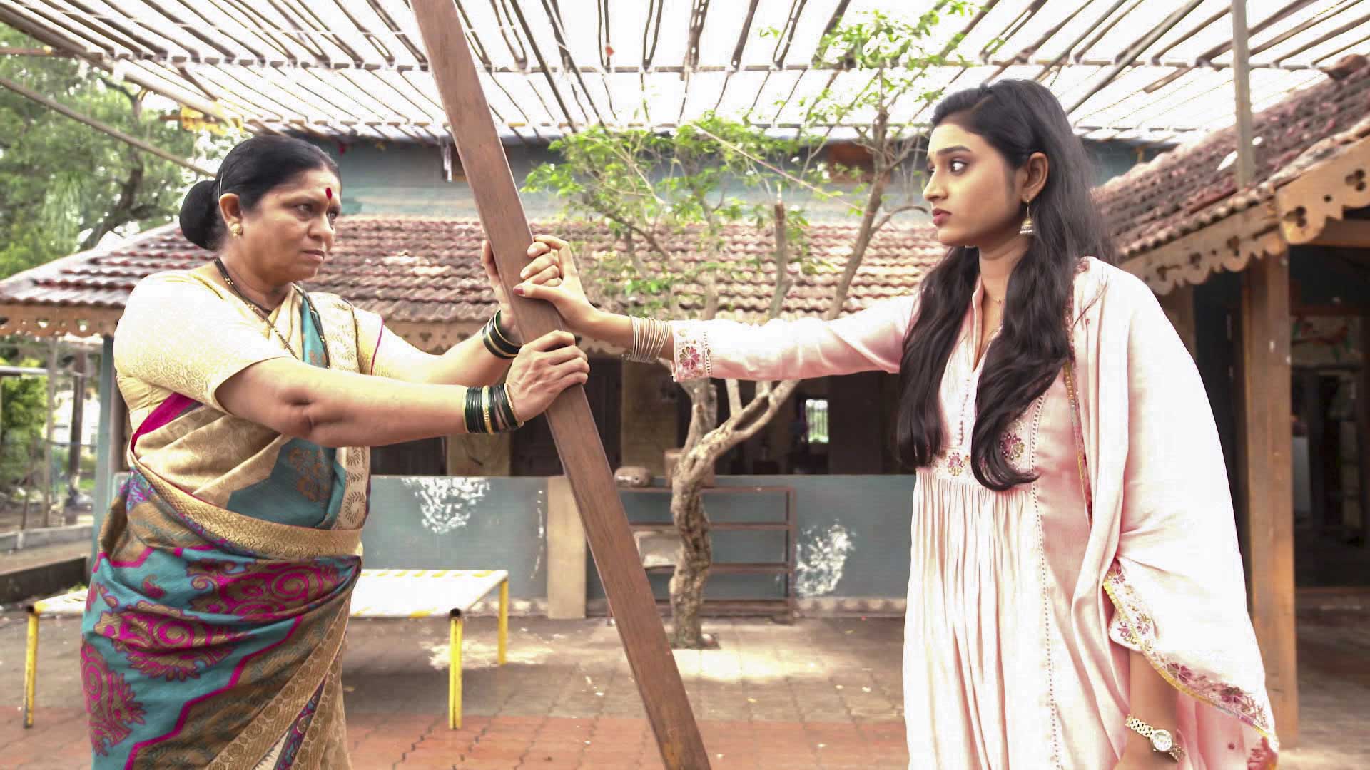 Bai Tuza Ashirwad 5th August 2026 Avani Defends the Dangat House Episode 100 Bai Tuza Ashirwad 5th August 2026 Avani Defends the Dangat House Episode 100